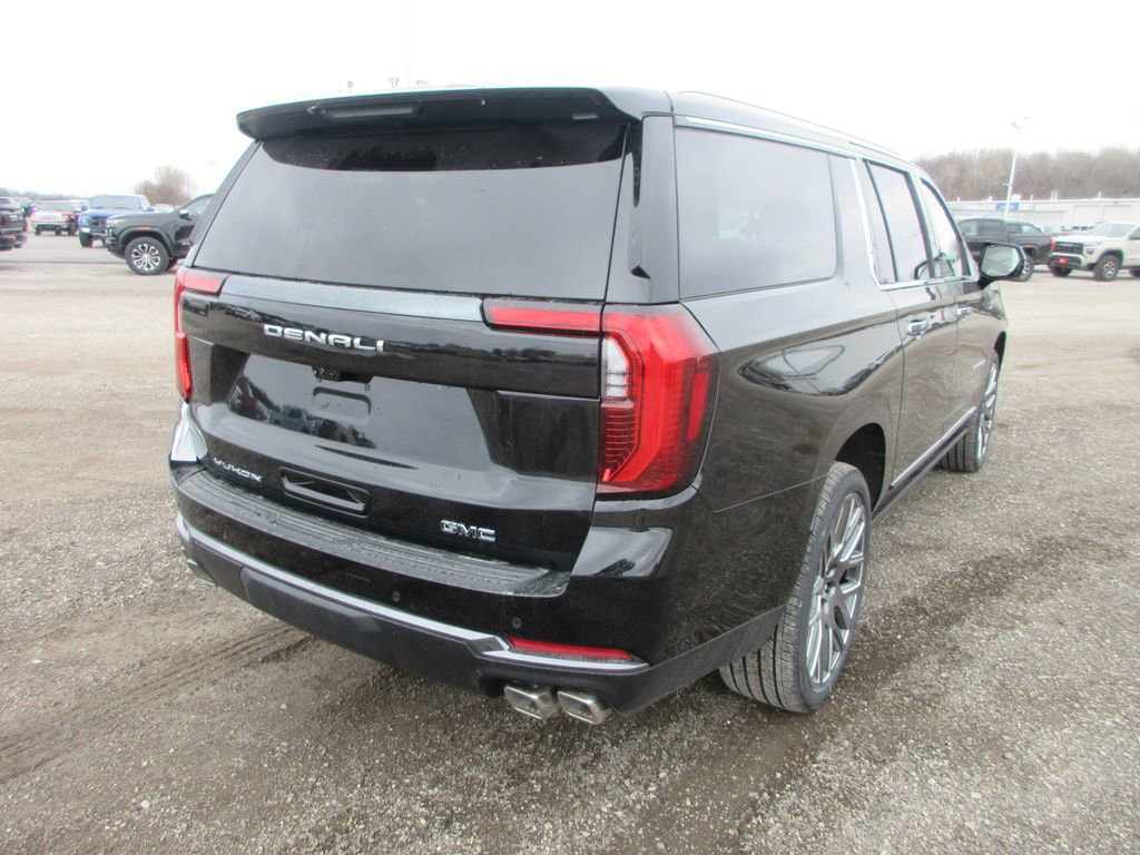 New 2026 GMC Yukon XL Denali Ultimate image 4