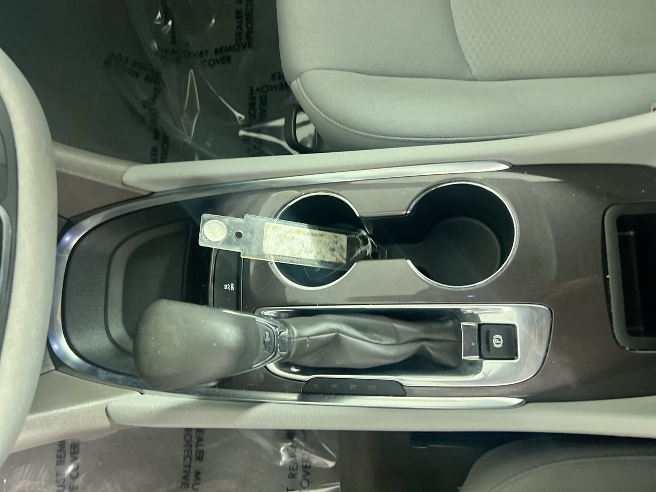 Used 2022 Chevrolet Malibu LT FWD image 18