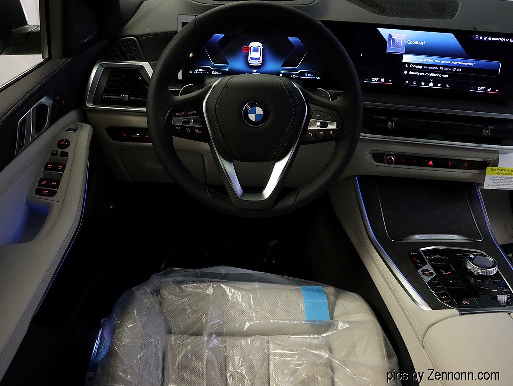 New 2026 BMW X5 xDrive50e w/ Executive Package AWD/4WD image 16
