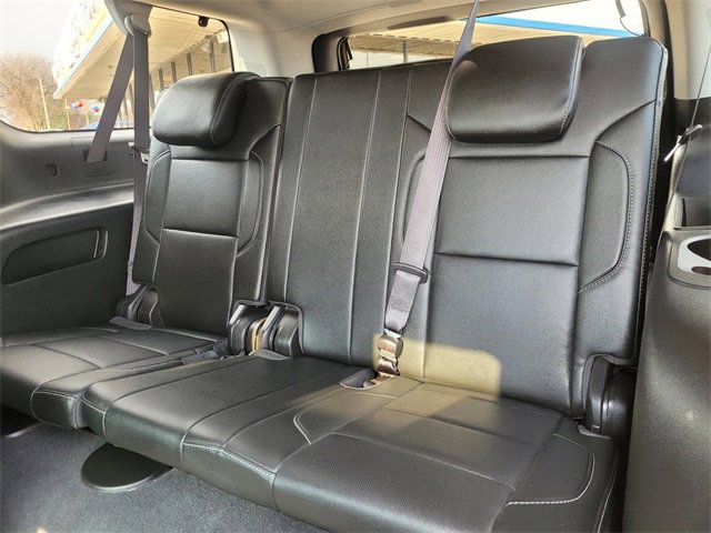 Used 2020 Chevrolet Suburban Premier image 3