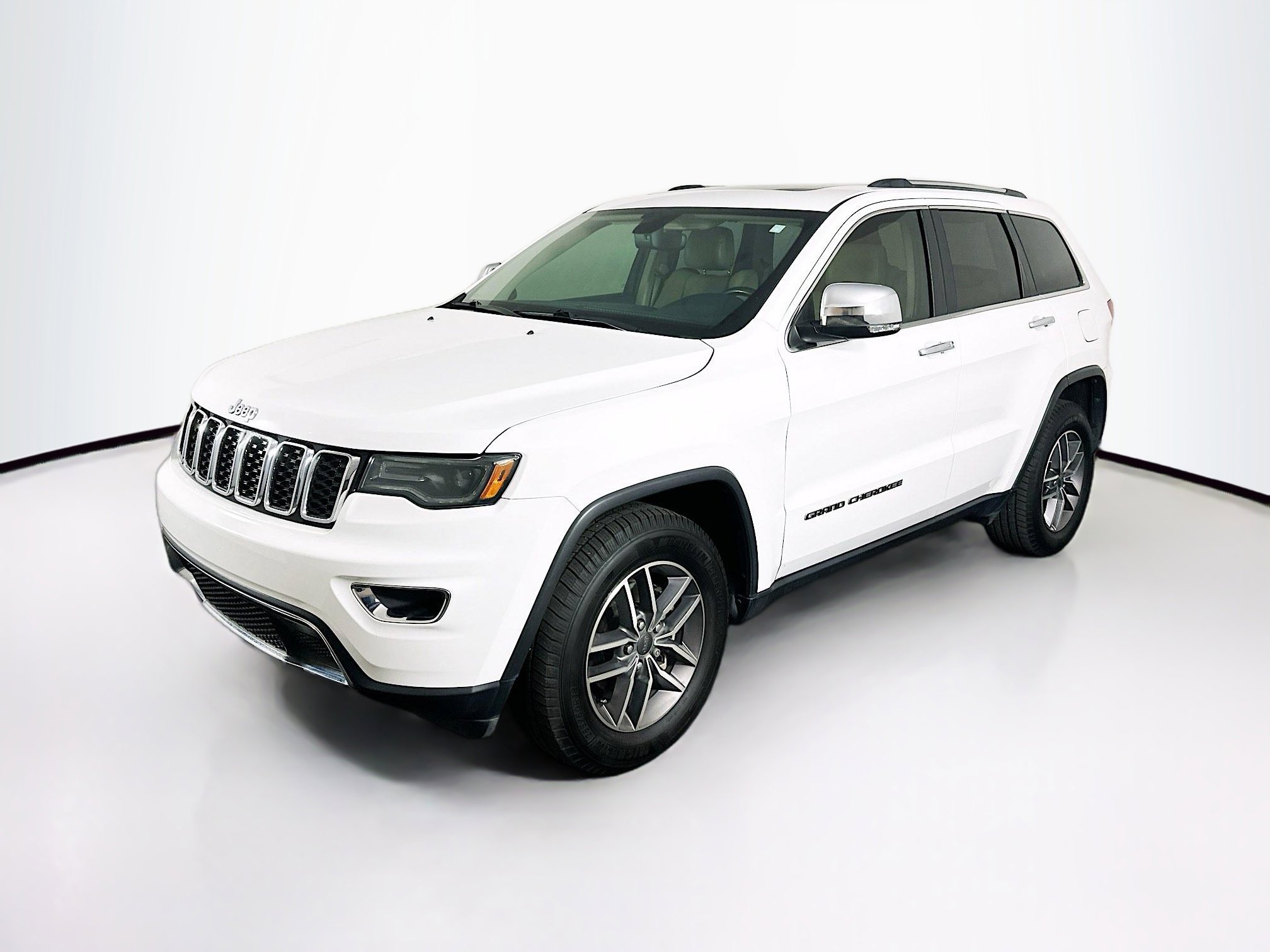 Used 2020 Jeep Grand Cherokee Limited w/ Premium Lighting Group image 3