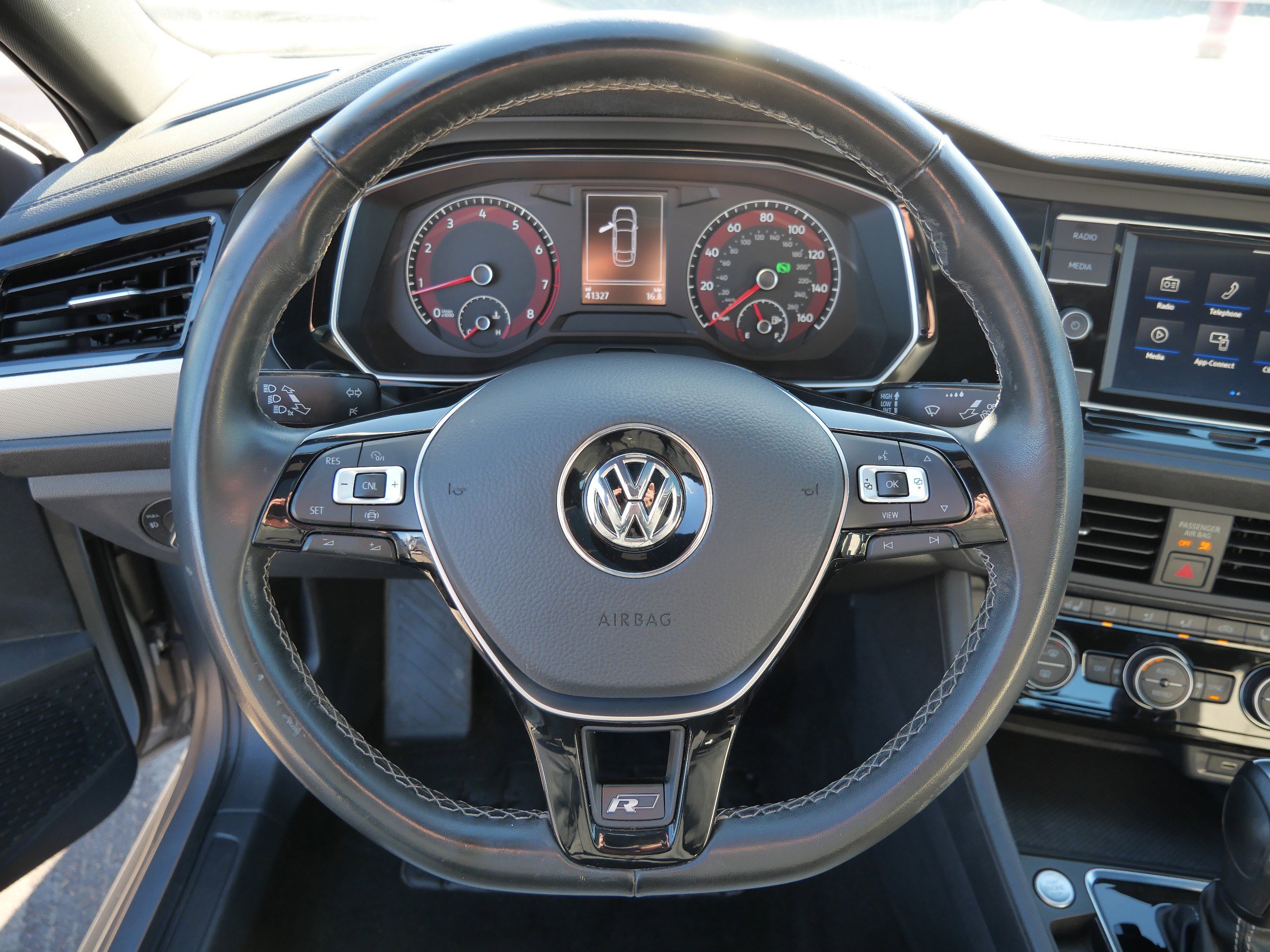Certified 2021 Volkswagen Jetta R-Line w/ R-Line Cold Weather Package FWD image 26