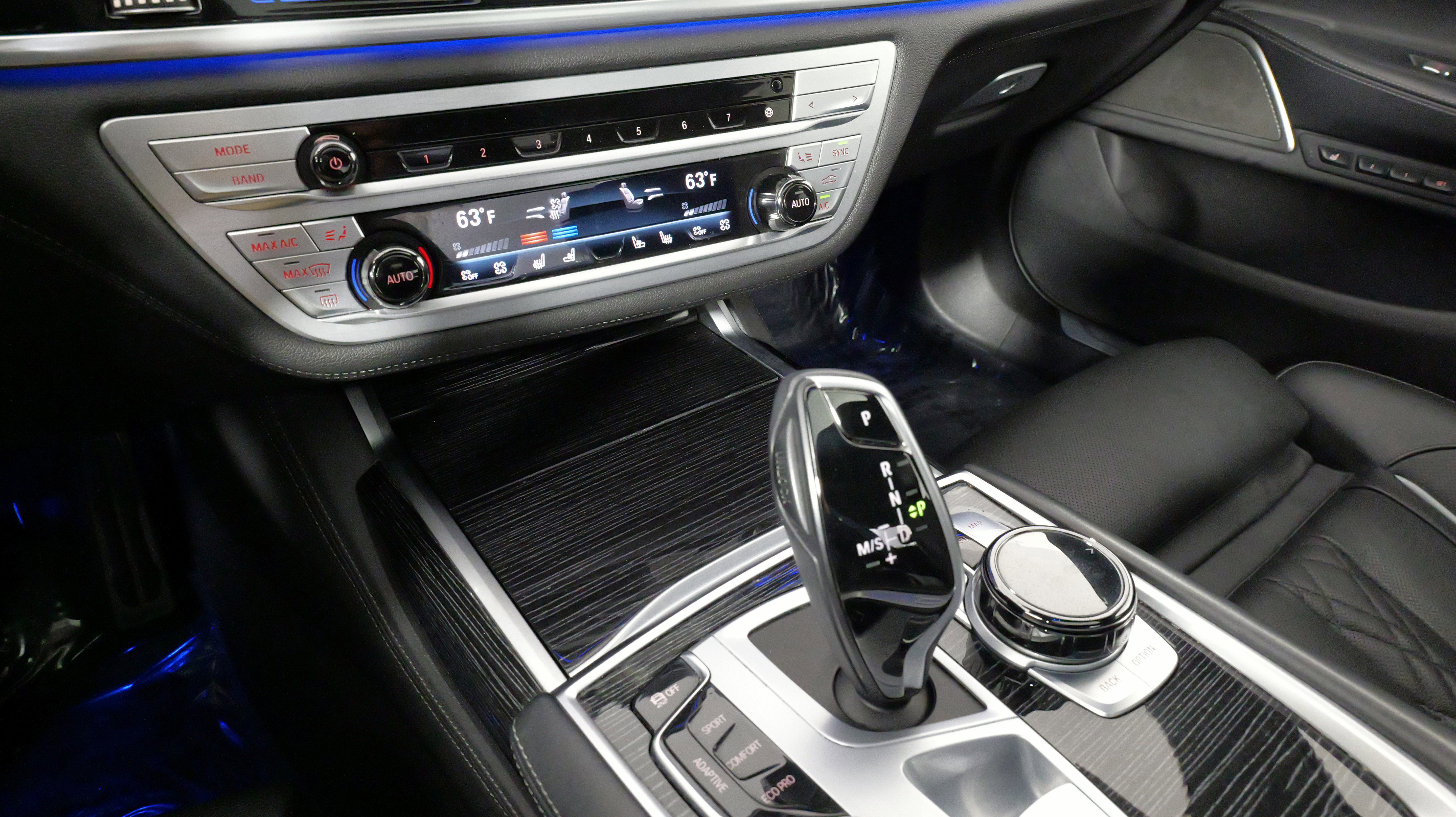 Used 2022 BMW 750i xDrive w/ Executive Package image 61