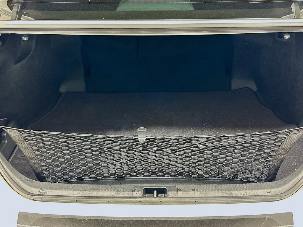 Used 2025 Toyota Camry SE w/ Convenience Package FWD image 22