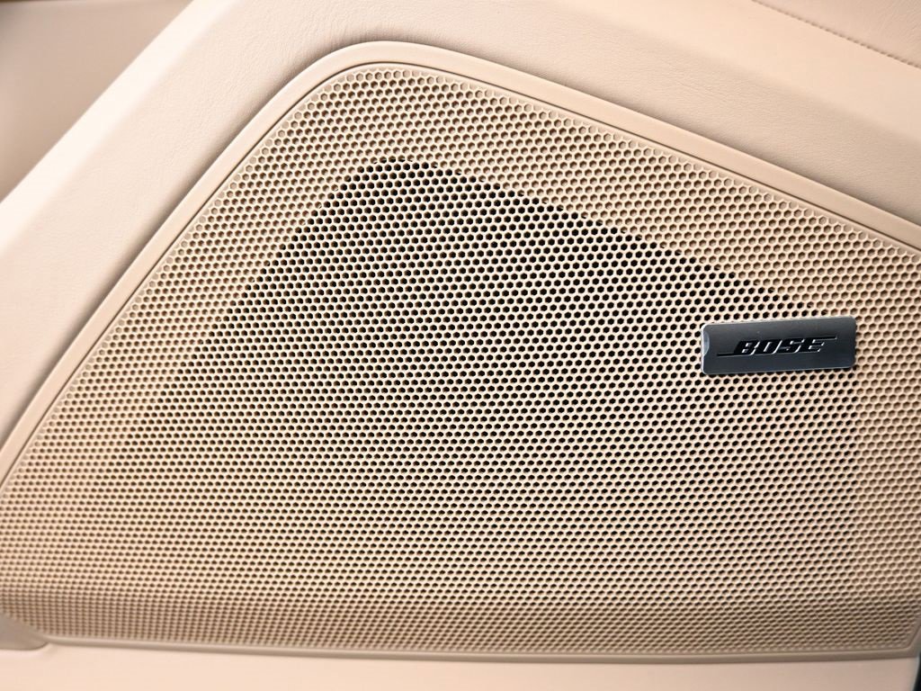 New 2026 Porsche Cayenne image 16