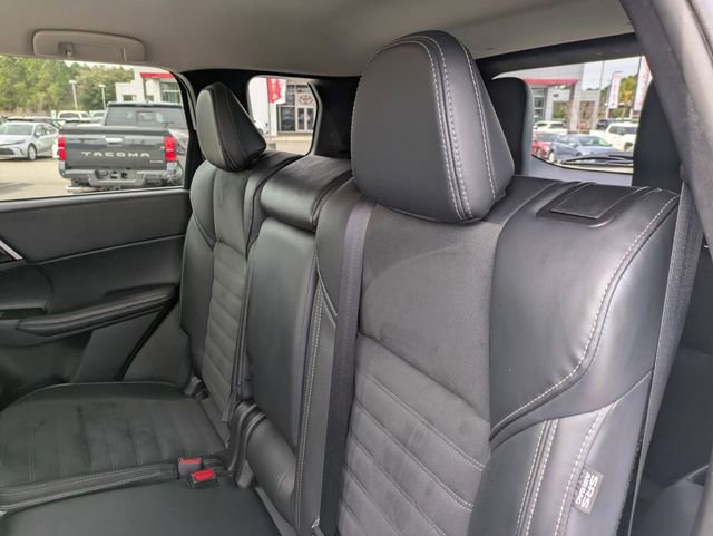 Used 2024 Mitsubishi Outlander SE Black Edition image 28