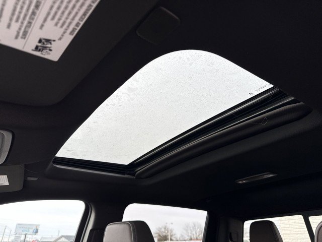 New 2026 GMC Sierra 3500 Denali w/ Denali Reserve Package image 16