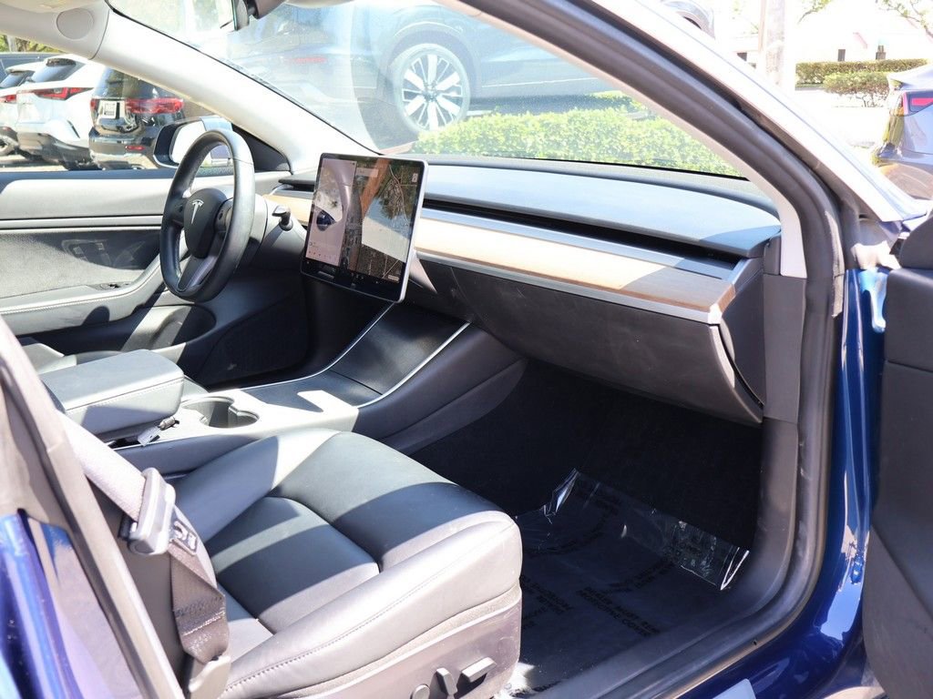 Used 2019 Tesla Model 3 Long Range image 27