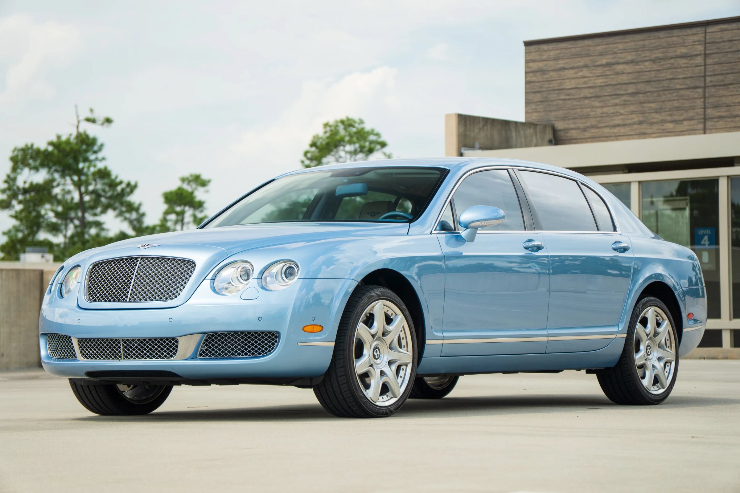 Used 2006 Bentley Flying Spur Flying Spur AWD/4WD image 1