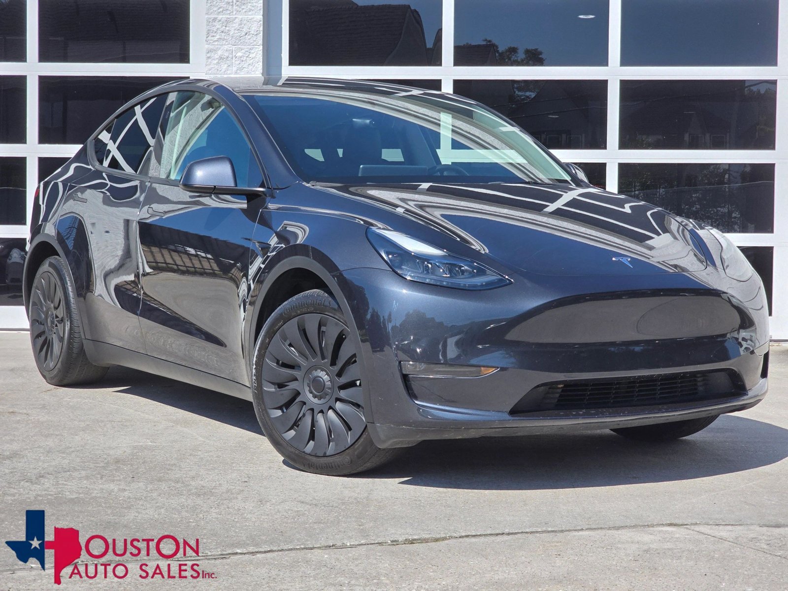 Used 2024 Tesla Model Y 2WD