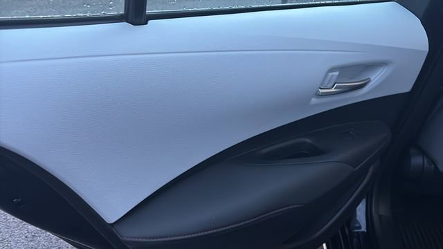 Certified 2023 Toyota Corolla SE image 22
