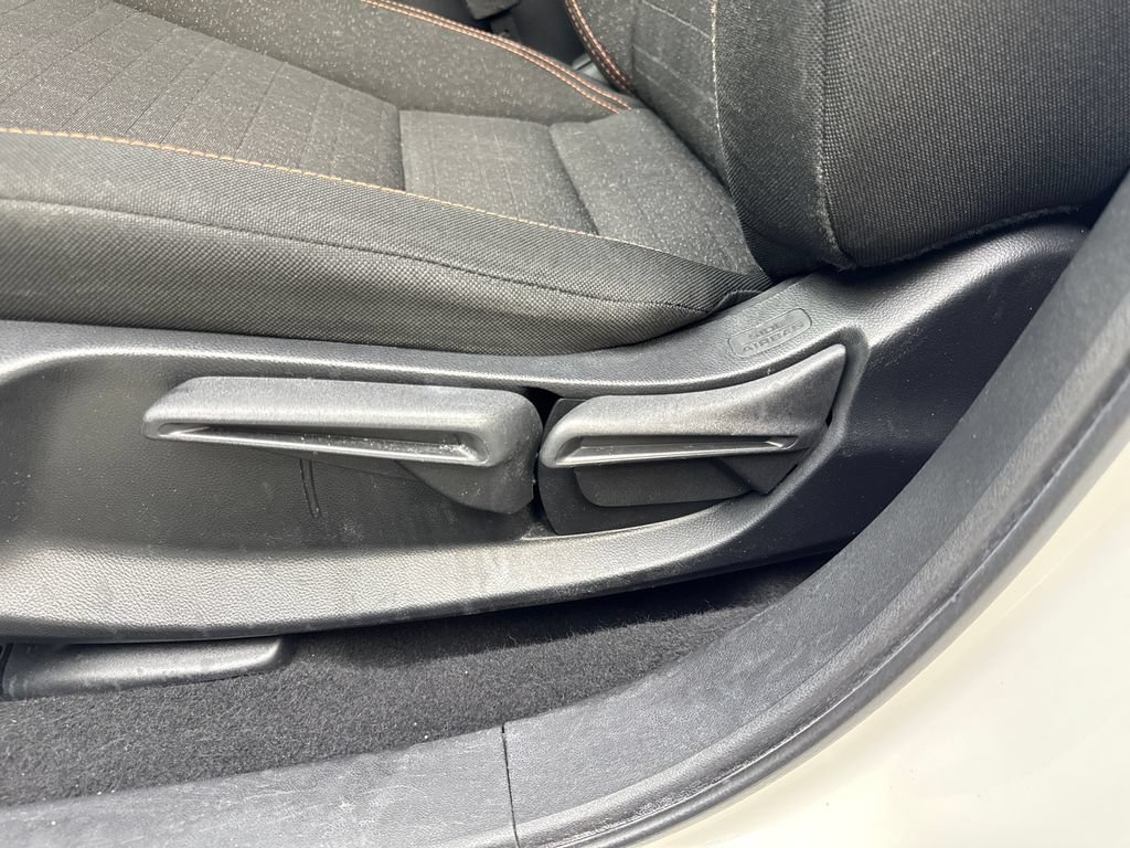 Used 2023 Honda HR-V Sport image 28