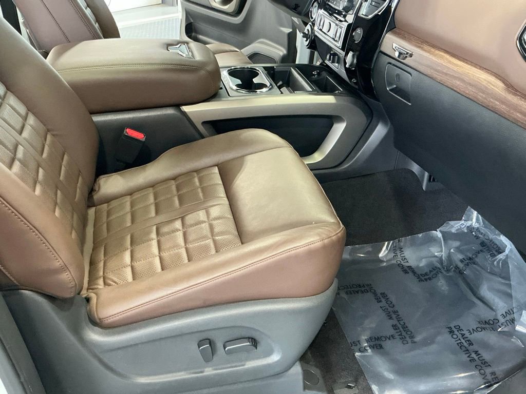 Used 2023 Nissan Titan Platinum Reserve w/ Moonroof Package image 22