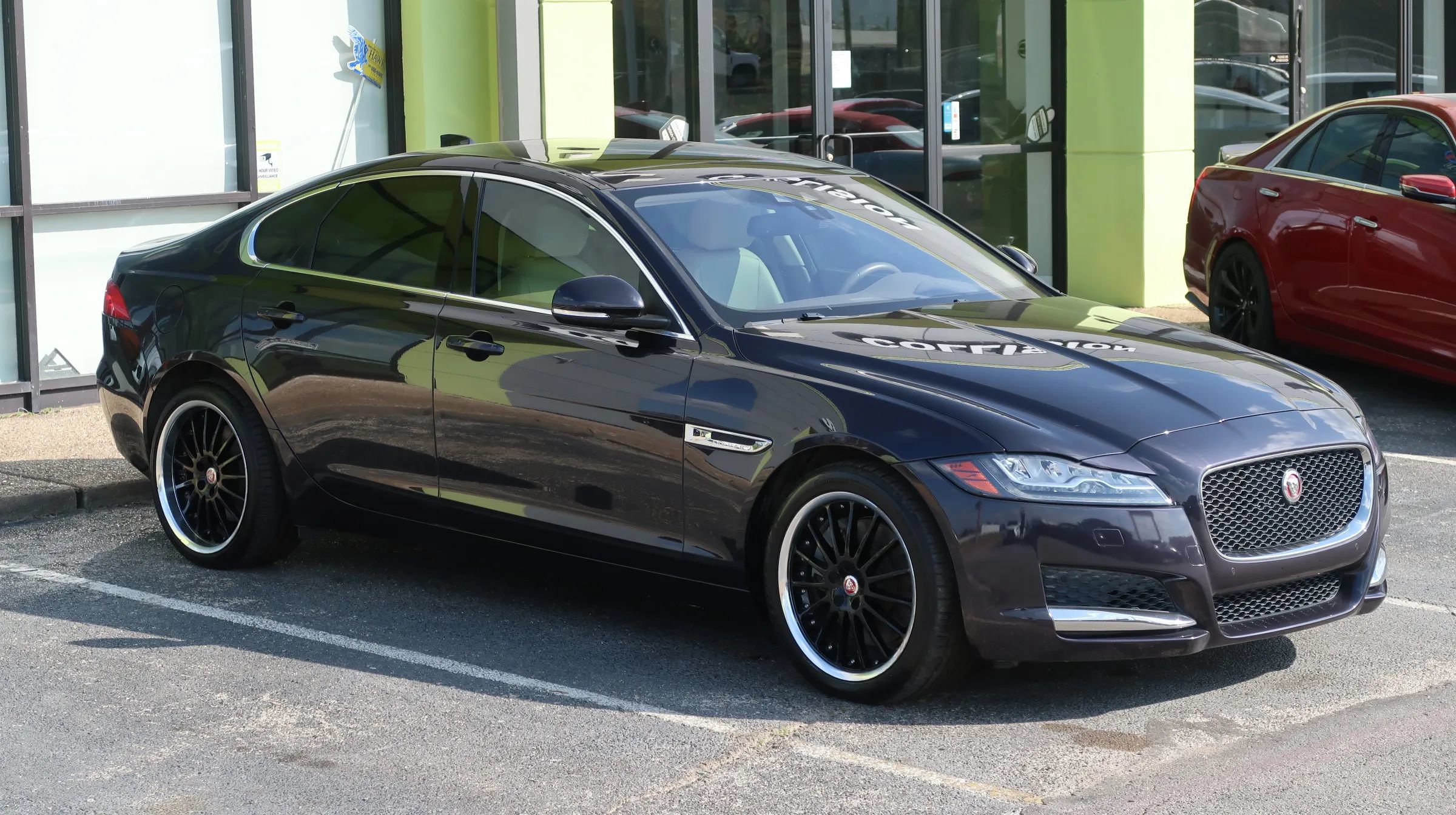 Used 2017 Jaguar XF Prestige RWD image 5