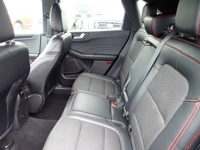 Certified 2023 Ford Escape ST-Line Select w/ Tech Pack #2 AWD/4WD image 19