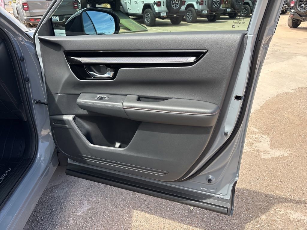 Used 2026 Honda CR-V Sport Touring image 25