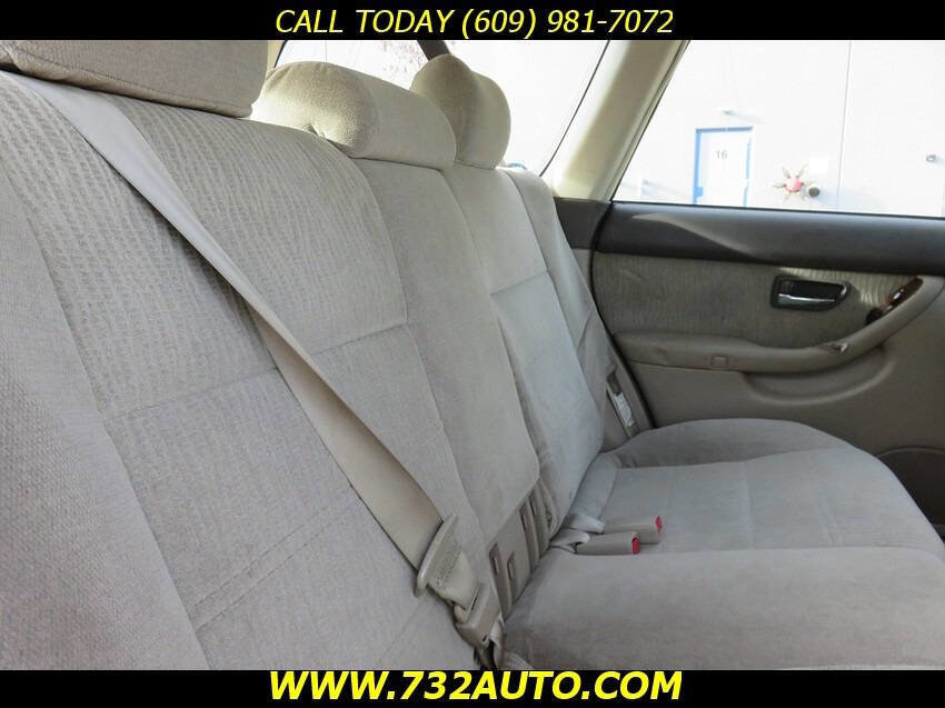 Used 2002 Subaru Outback Wagon image 24
