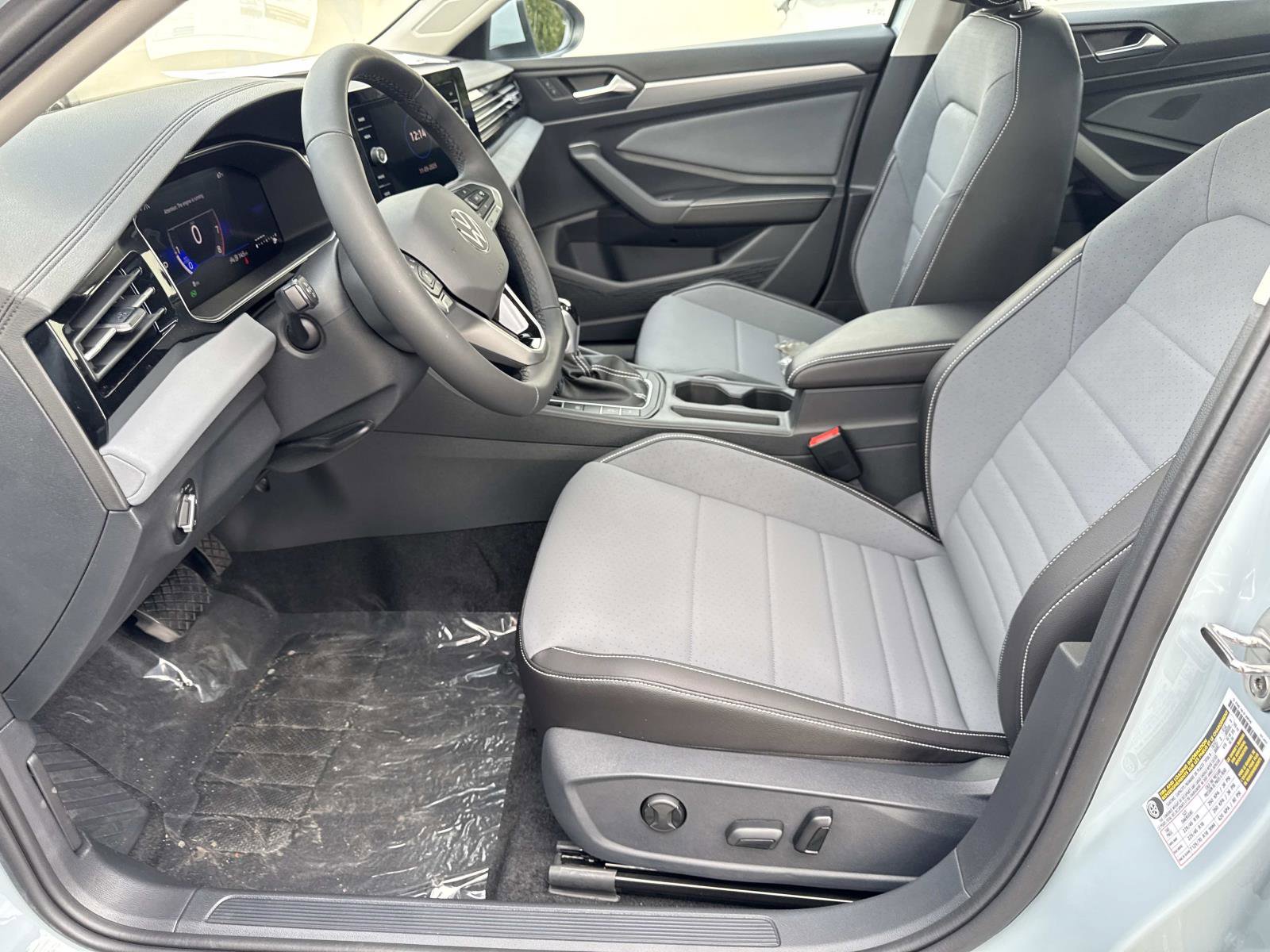 New 2026 Volkswagen Jetta SE image 15