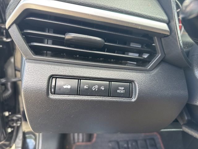 Used 2021 Nissan Altima 2.5 SR w/ SR Premium Package FWD image 14