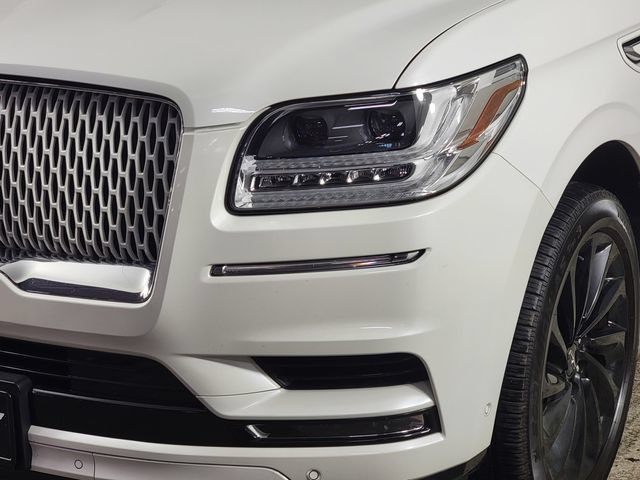 Used 2020 Lincoln Navigator Reserve w/ Equipment Group 208A Reserve AWD/4WD image 9