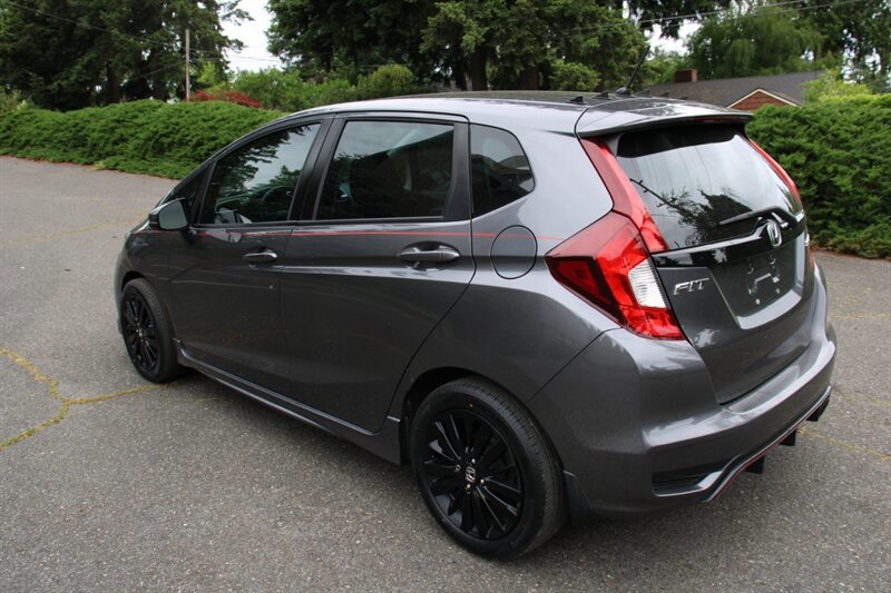 Used 2018 Honda Fit Sport image 4