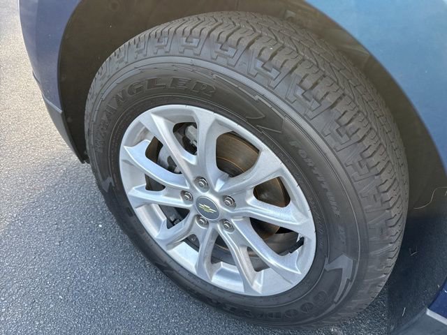 Used 2020 Chevrolet Equinox LT image 32