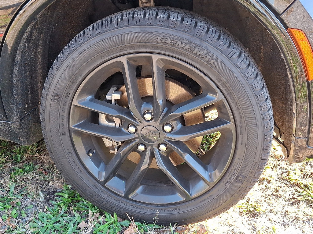 Used 2022 Dodge Durango GT image 4