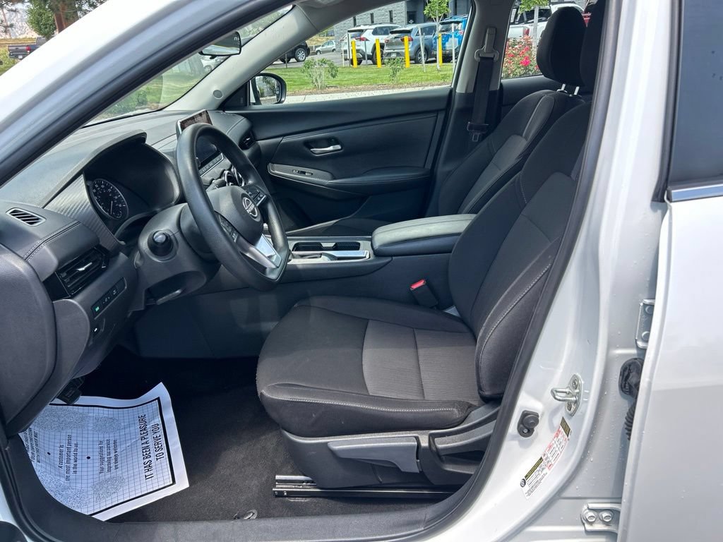 Used 2024 Nissan Sentra SV FWD image 23