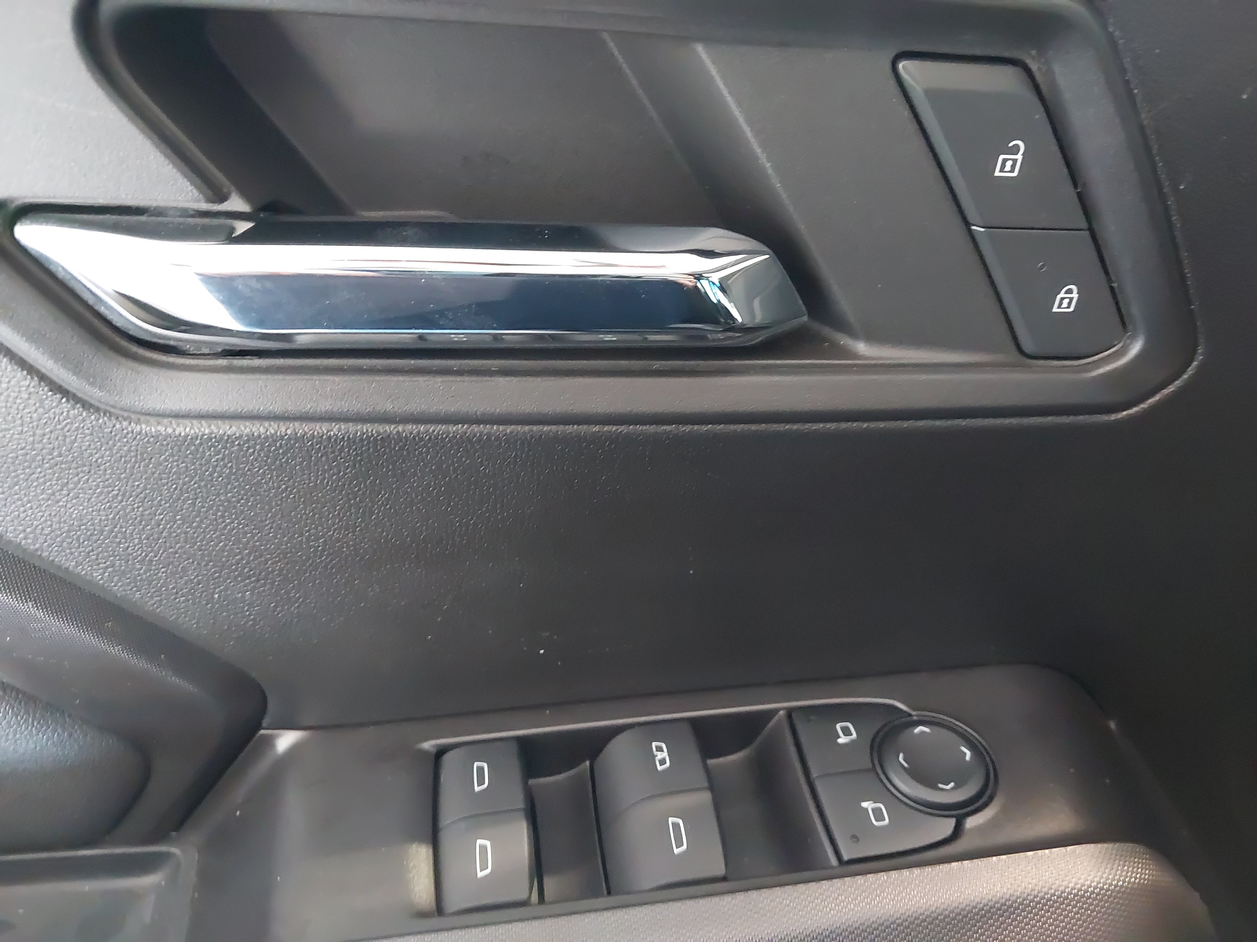 Used 2024 Chevrolet Colorado LT w/ LT Convenience Package II AWD/4WD image 26