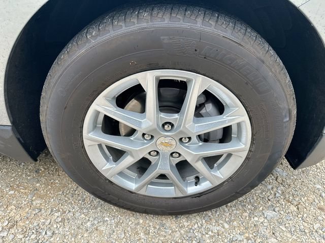 Used 2024 Chevrolet Equinox LT w/ LPO, Floor Liner Package FWD image 50