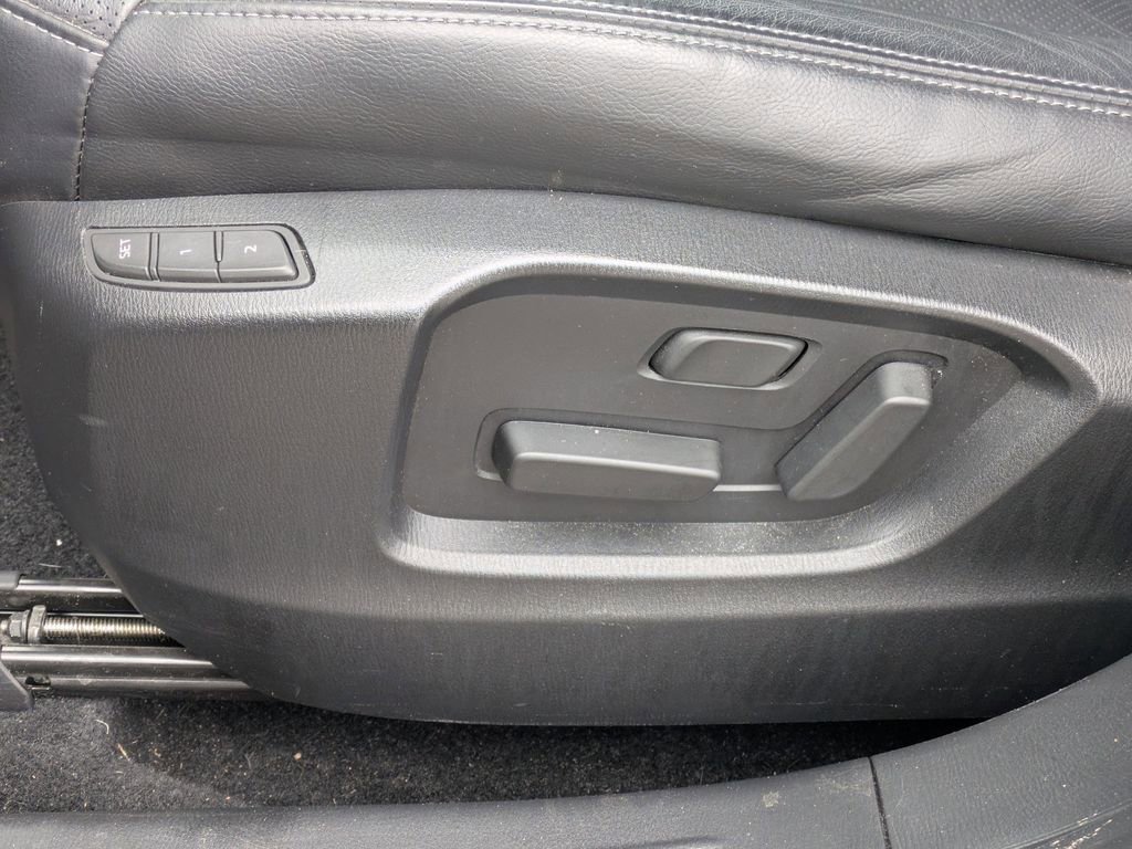 Used 2022 MAZDA CX-9 Touring Plus image 22