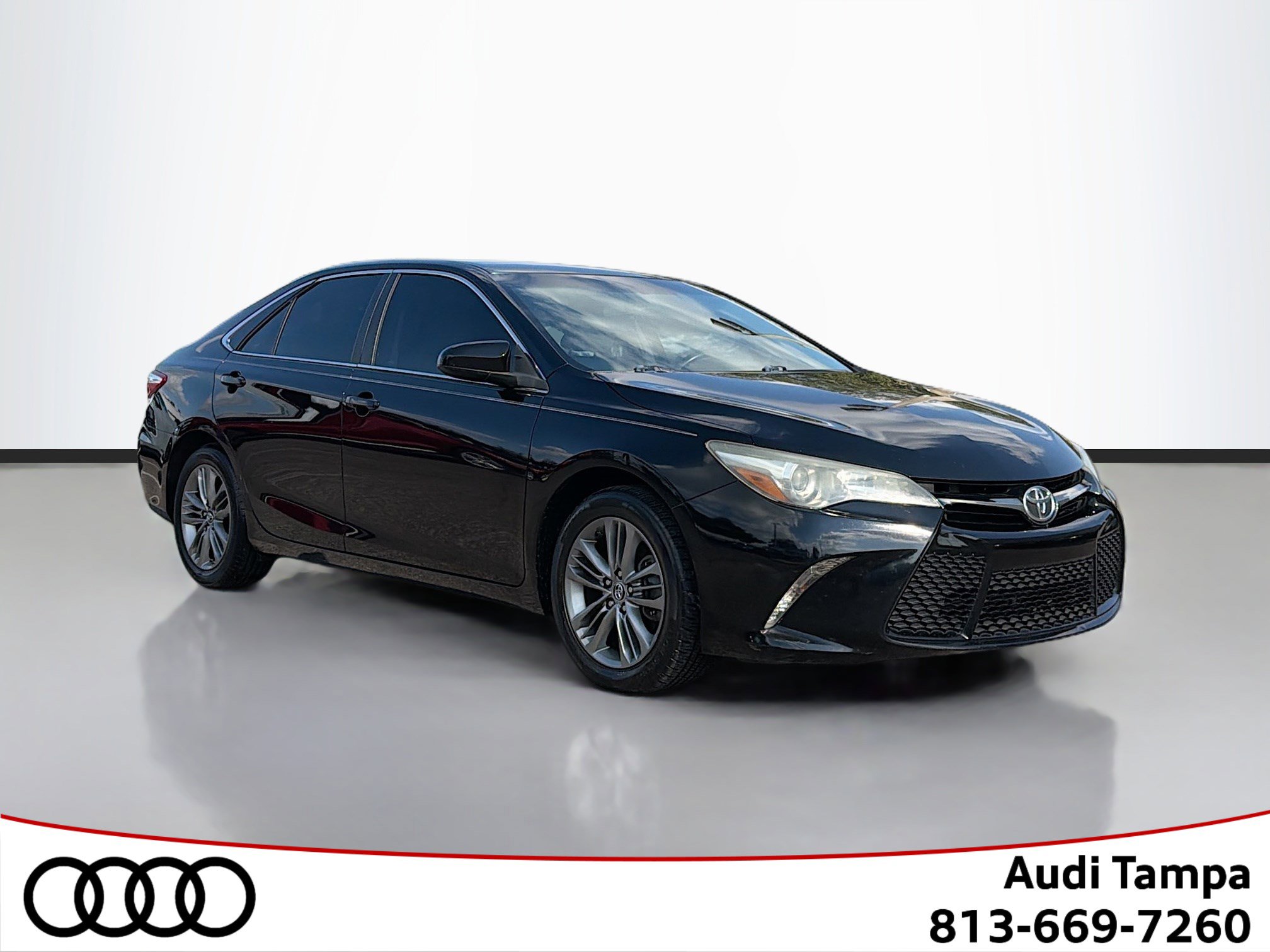 Used 2016 Toyota Camry SE