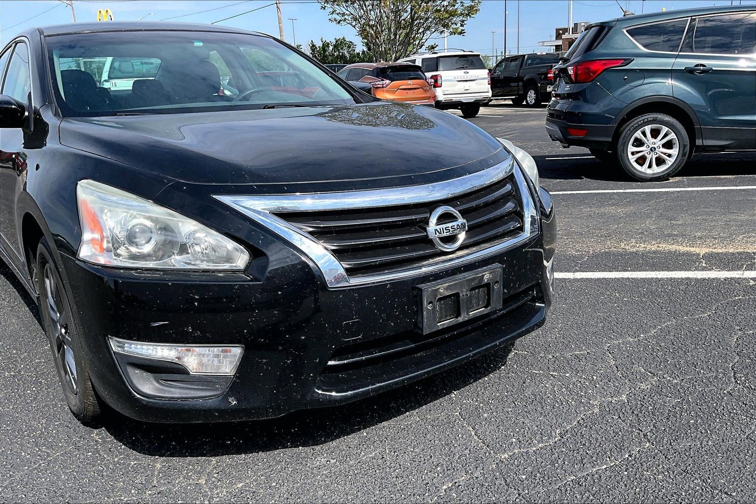Used 2015 Nissan Altima 2.5 S w/ Sport Value Package FWD image 3