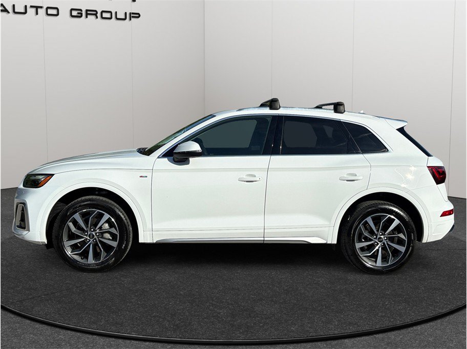 Used 2024 Audi Q5 2.0T Premium Plus w/ S Line AWD/4WD image 5