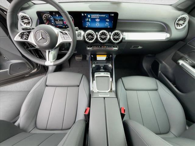 New 2026 Mercedes-Benz GLB 250 4MATIC image 14