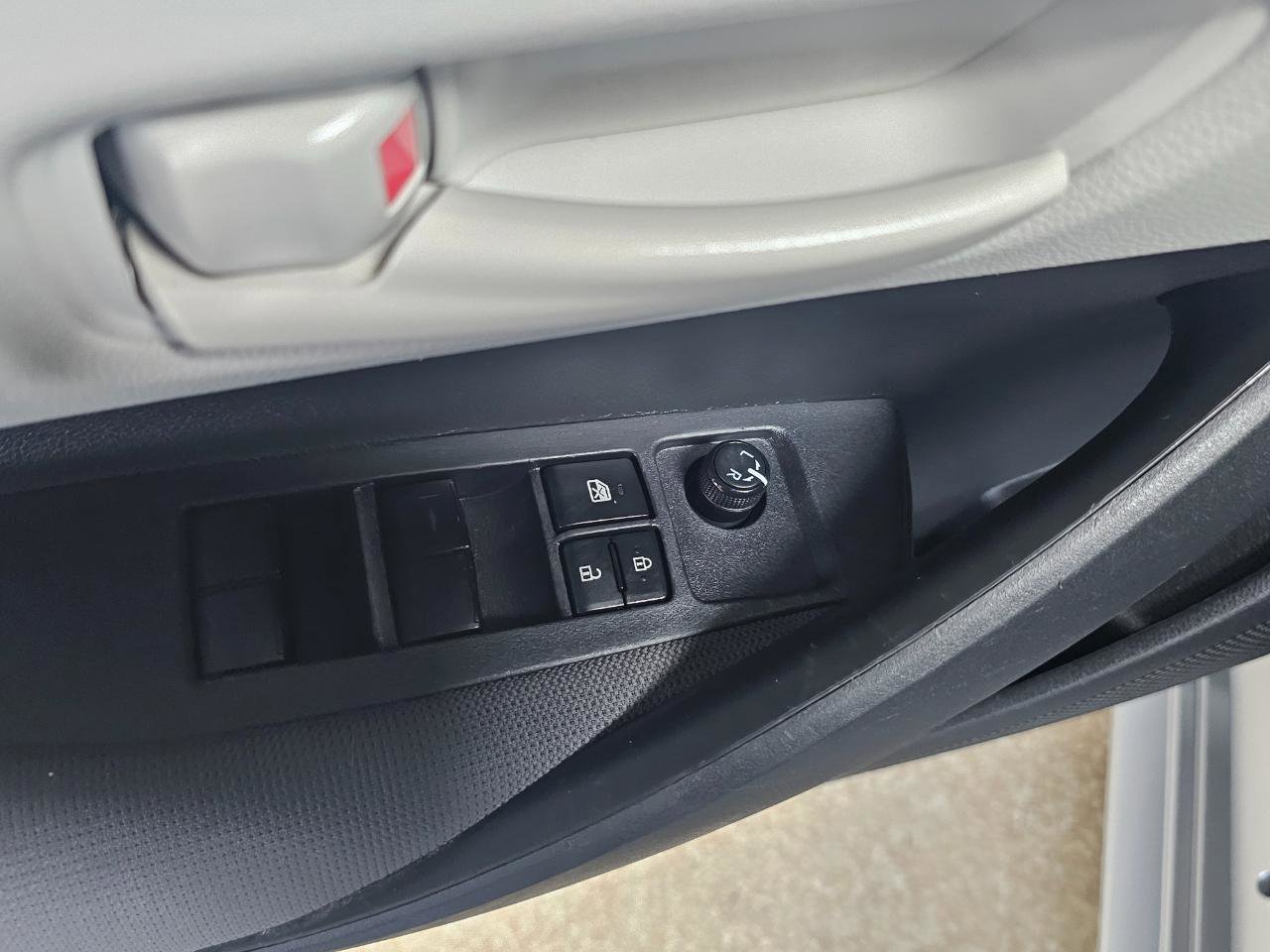 Used 2023 Toyota Corolla LE image 22