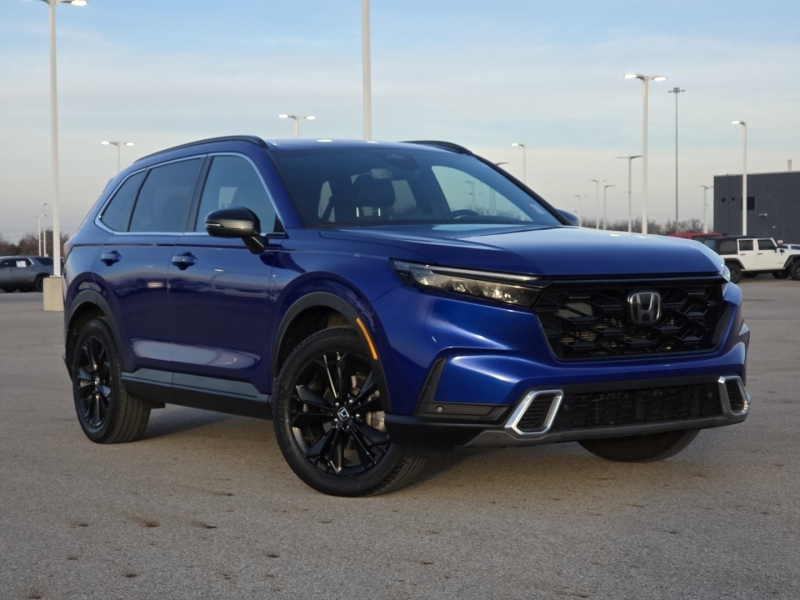 Used 2024 Honda CR-V Sport Touring video 2