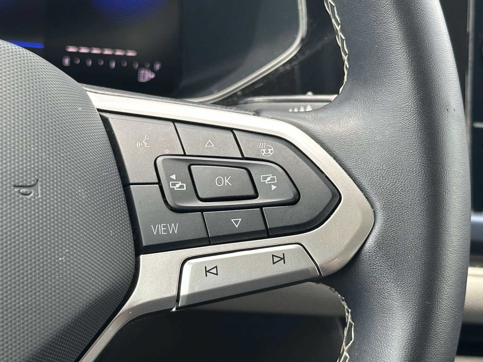 Certified 2024 Volkswagen Taos SE AWD/4WD image 24
