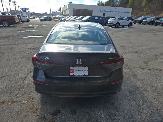 Used 2025 Honda Civic Sport image 4