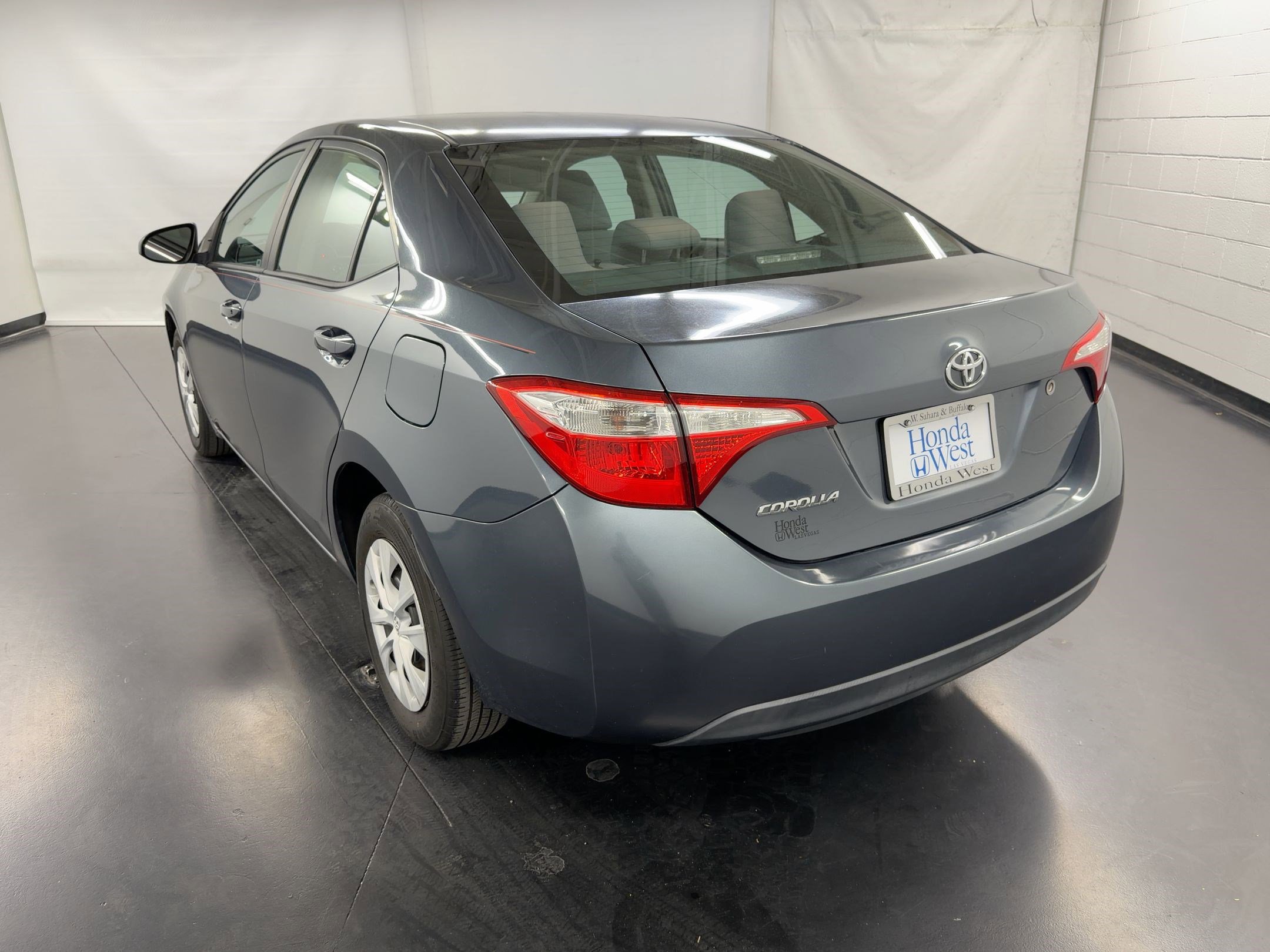 Used 2014 Toyota Corolla L image 3