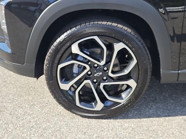 New 2026 Chevrolet Trax RS w/ Driver Confidence Package FWD image 32
