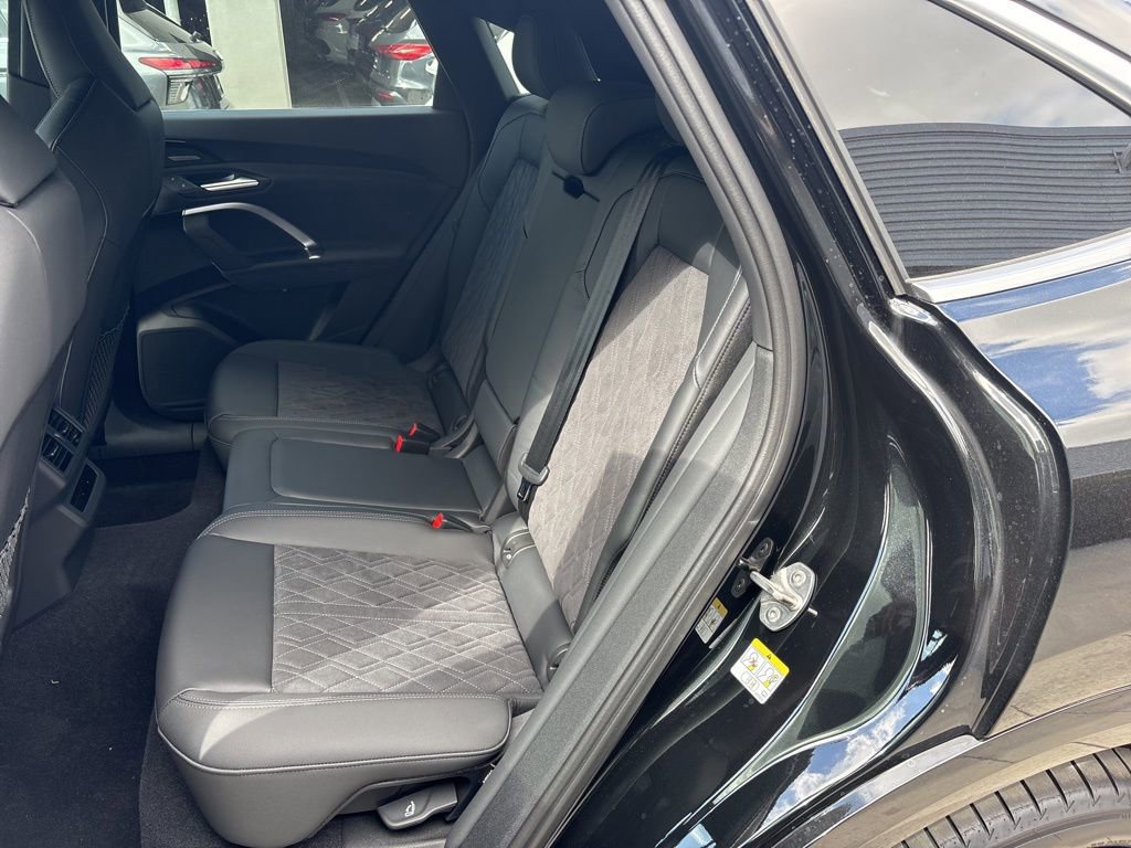 New 2025 Audi SQ5 Premium Plus AWD/4WD image 14