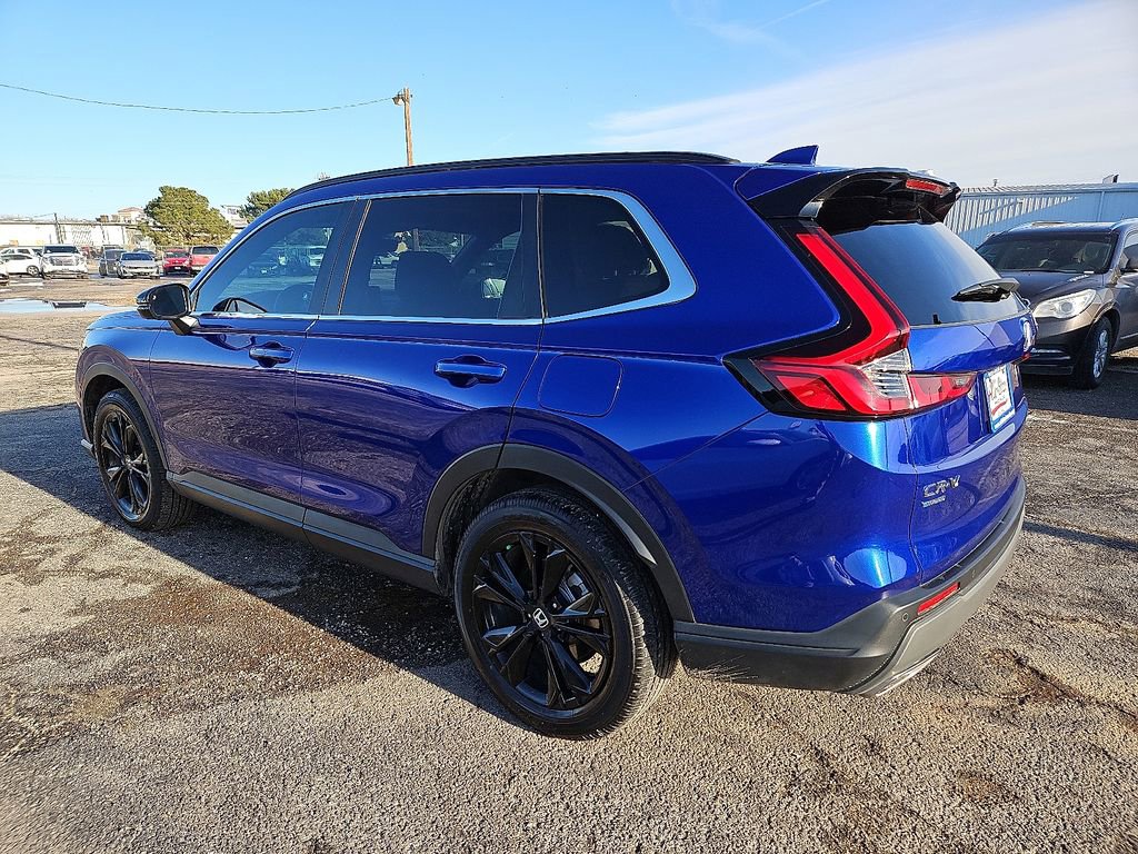Used 2023 Honda CR-V Sport Touring image 4