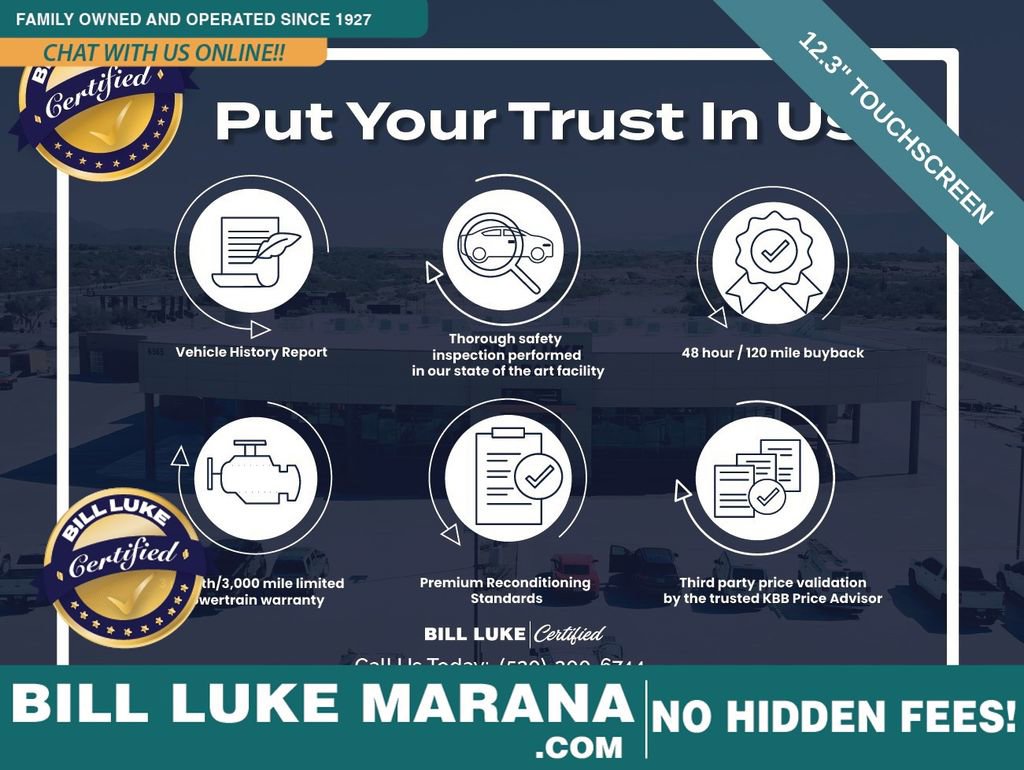 Used 2025 Hyundai Kona SEL image 1