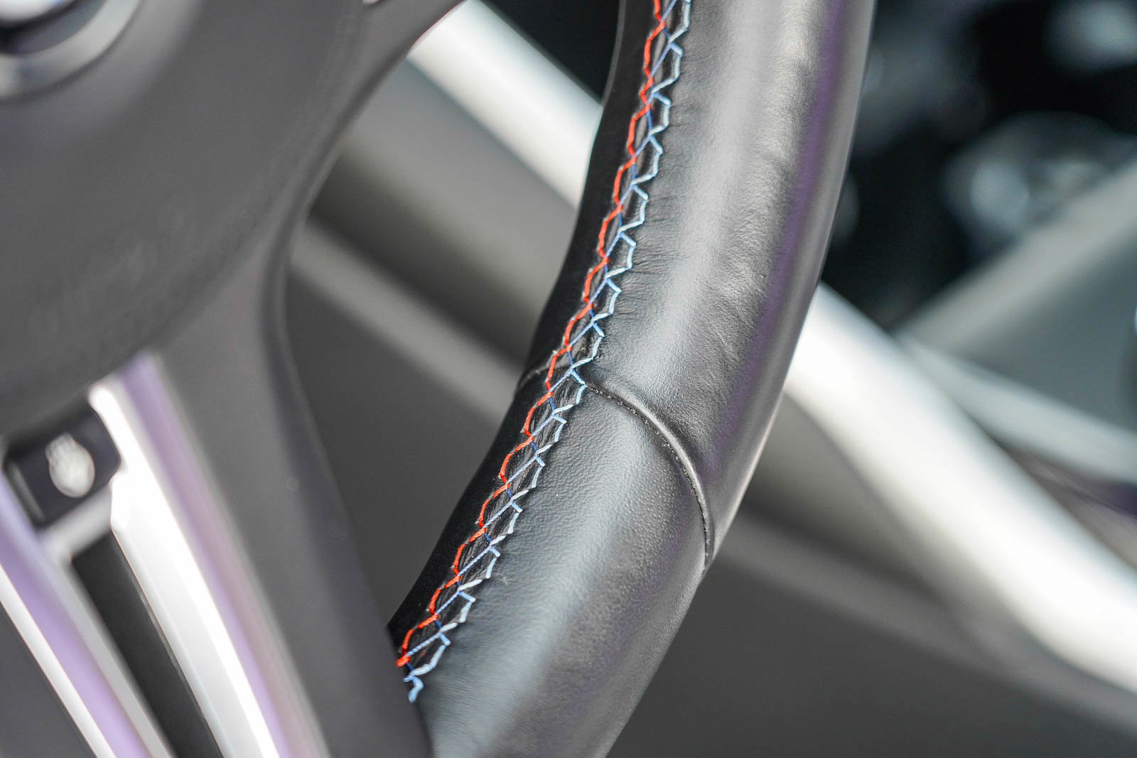 Used 2024 BMW M4 Competition w/ M Driver's Package image 23