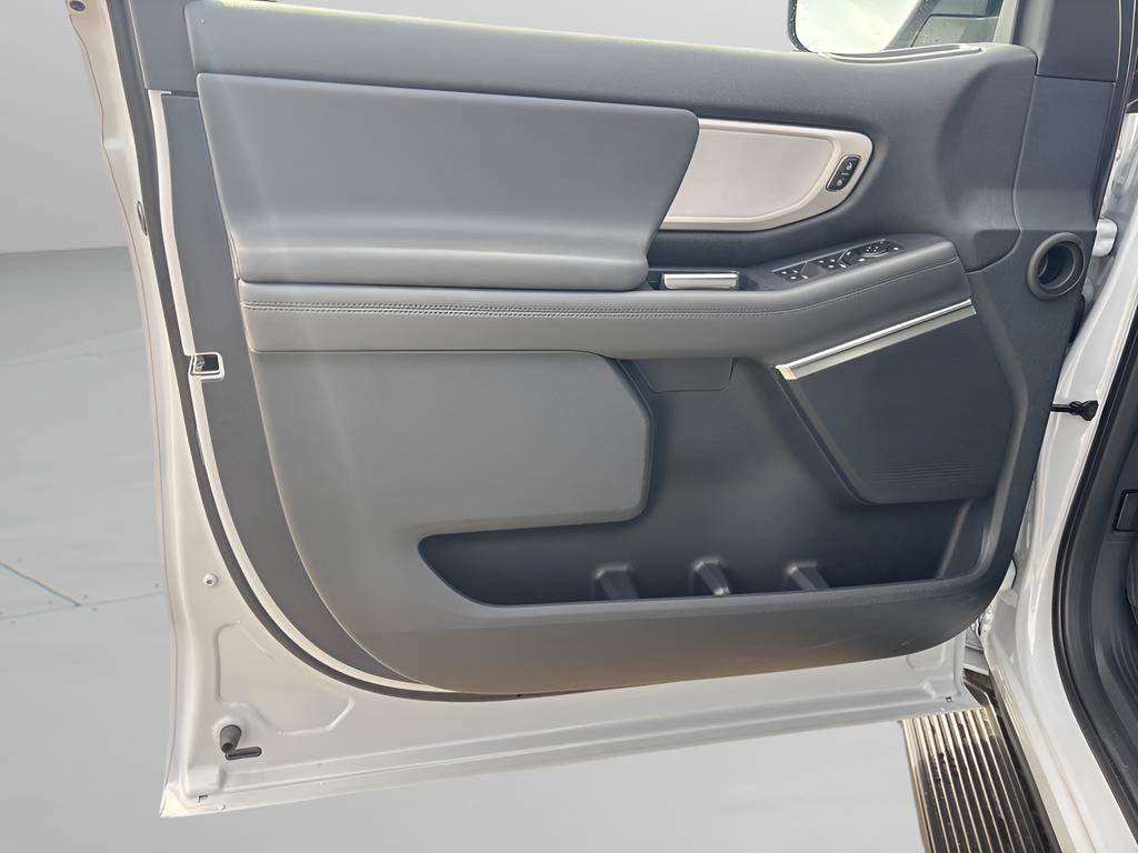 New 2026 Ford Expedition Max Active image 13