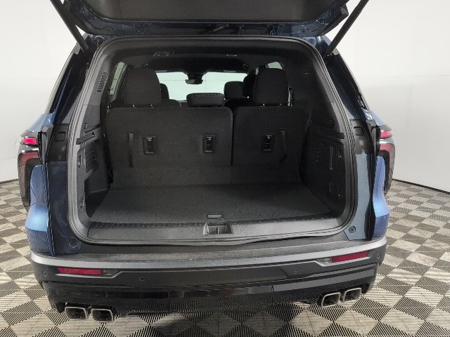 New 2026 Chevrolet Traverse LT w/ Enhanced Driving Package image 6