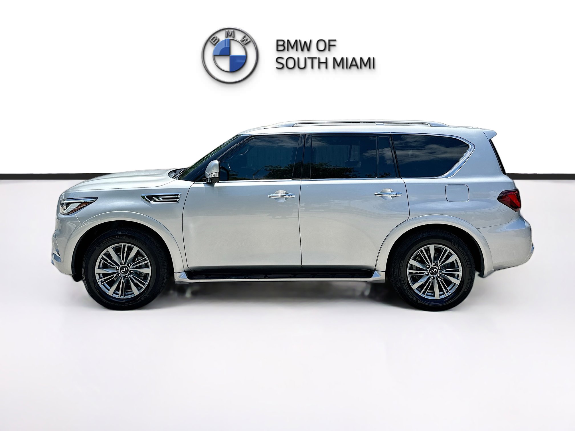 Used 2022 INFINITI QX80 Luxe w/ Cargo Package RWD image 4