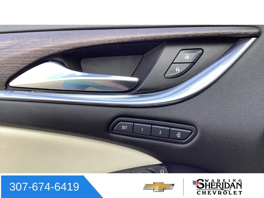 Used 2023 Buick Enclave Avenir w/ Avenir Technology Package image 23