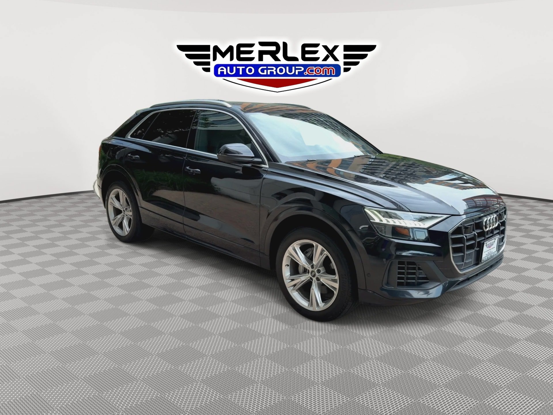 Used 2021 Audi Q8 Premium Plus AWD/4WD image 2